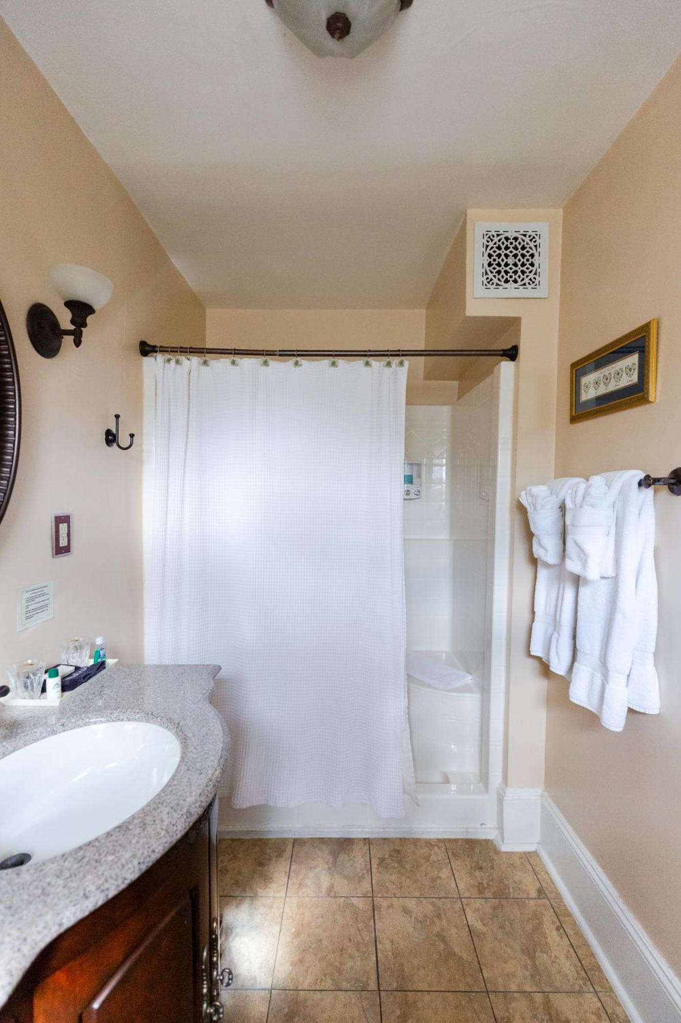 Magnolia House Inn Хамптън Екстериор снимка